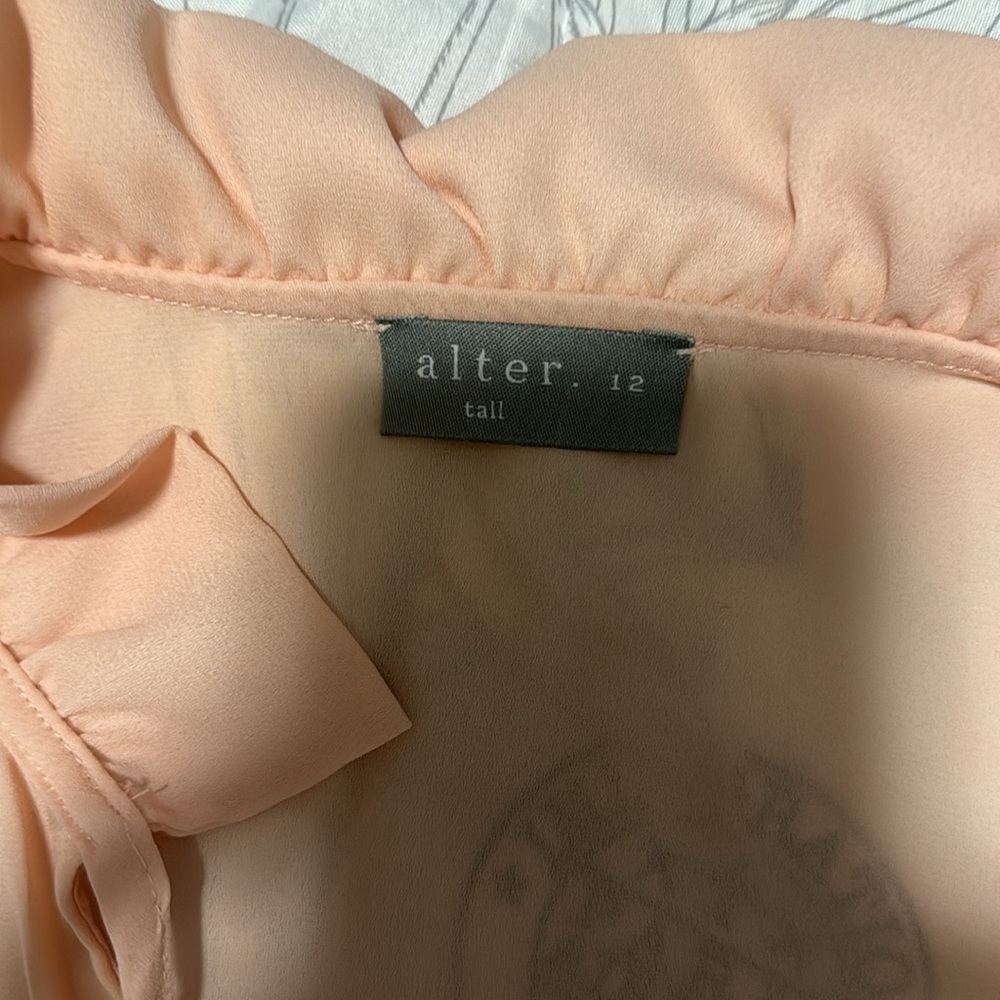 Blouse - Picture 2 of 3